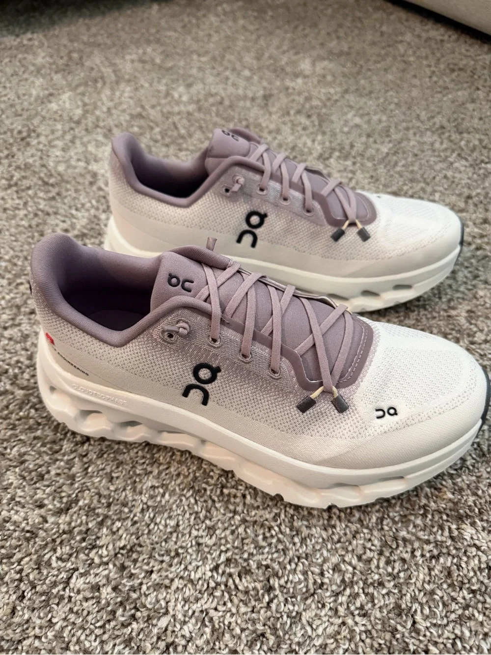 ON Women’s Cloudtilt Shoes - Picture 1 of 6